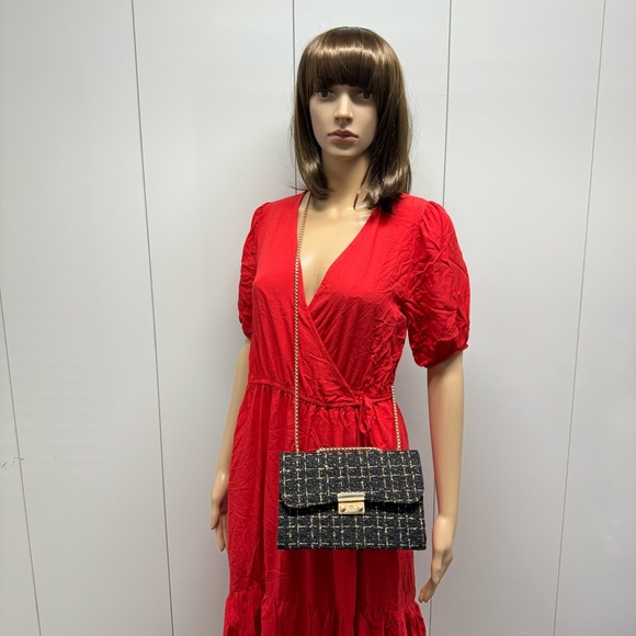 SOLD CROSSBODY & VANITY BAG SET - Picture 2 of 9